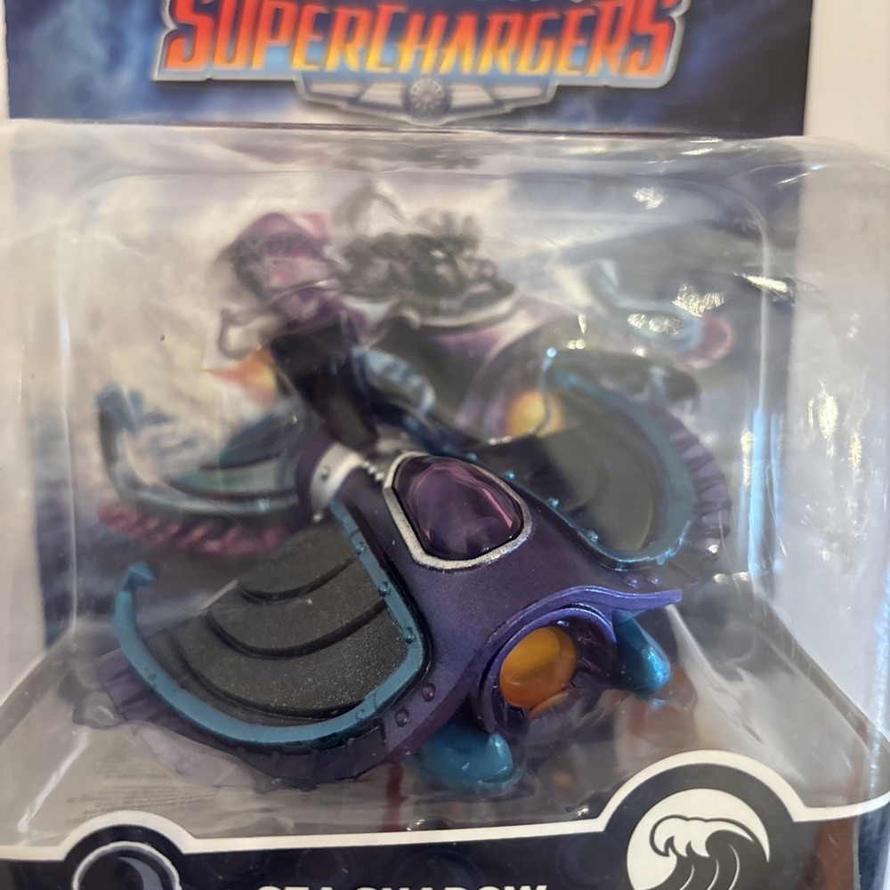 New Skylanders Superchargers SEA SHADOW Vehicle Figure 2015 - Picture 7 of 7
